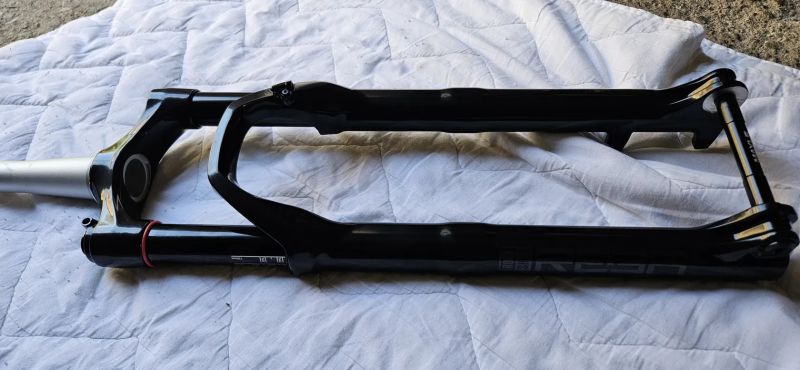 RockShox Reba RL, 110 mm, Boost, nová