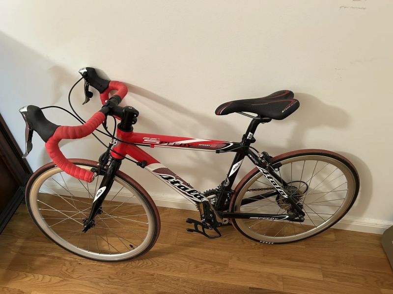 silniční kolo 22" ATALA Speedy 16V 38cm
