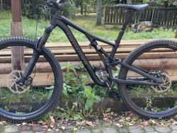 Specialized stumpjumper, velikost S3 = M, Sram Rockshox, pěkný stav