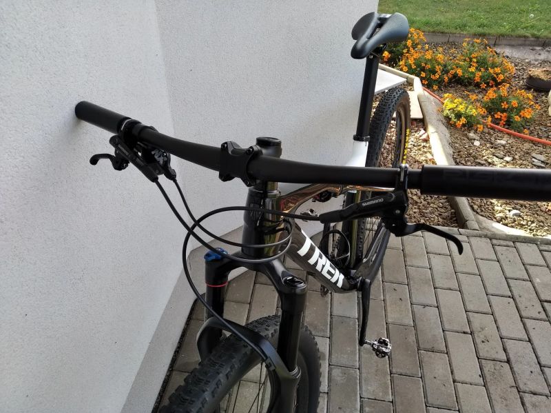 Trek Supercaliber 9.7 karbon rám/karbon kola.Jako NOVÝ!