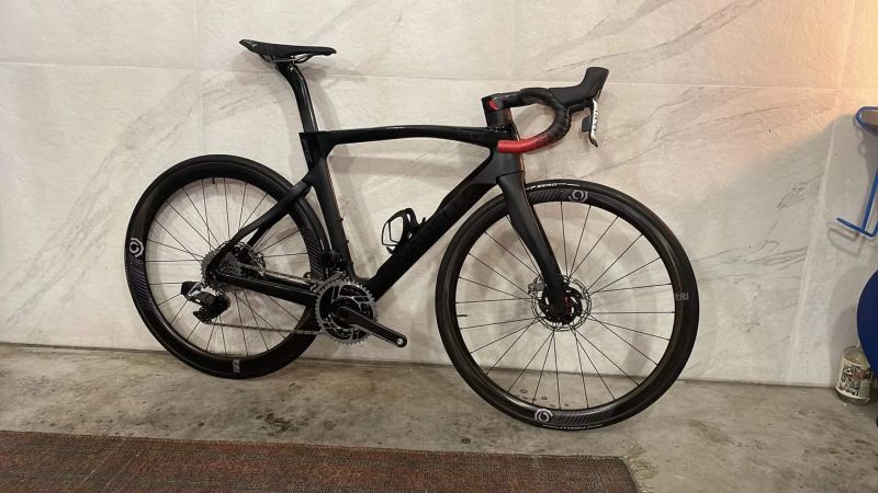 Pinarello Dogma F12 velikost 53