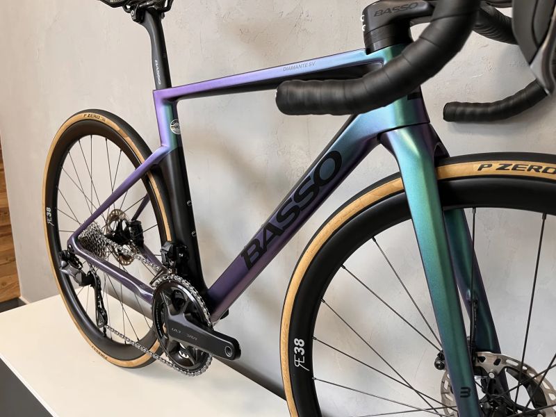 Basso Diamante SV, Shimano Ultegra Di2, vel. 48