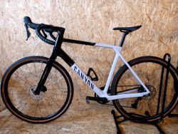 Canyon GRAIL CF SL, velikost rámu L 