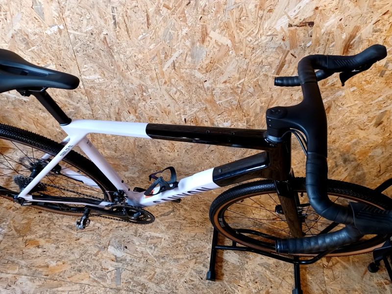 Canyon GRAIL CF SL, velikost rámu L 
