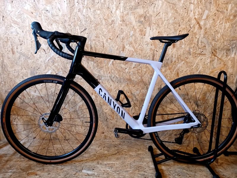 Canyon GRAIL CF SL, velikost rámu L 