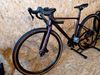 Cube Nuroad RACE rubyred´n´gloss 2025 velikost rámu XS