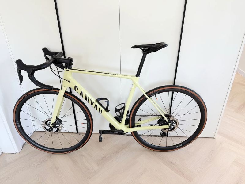 Canyon Endurace CF SL 8 Di2, Veľkosť M 54