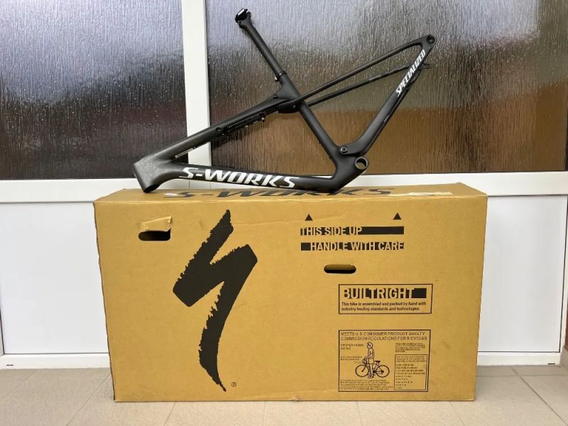 SPECIALIZED S-Works Epic World Cup Satin Smoke Granite / Metallic White Silver