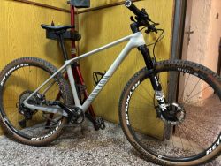 Canyon CF7 2023, záruka do 11/2029!