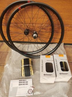 Fulcrum rapid red 300, 650b, XDr, 12x100/12x142..pláště Conti Terra 650x47B