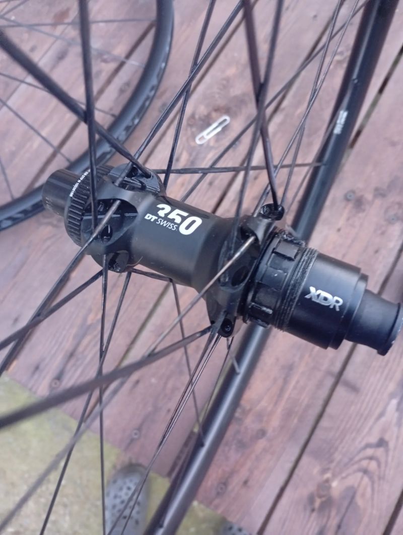DT Swiss gravel kola