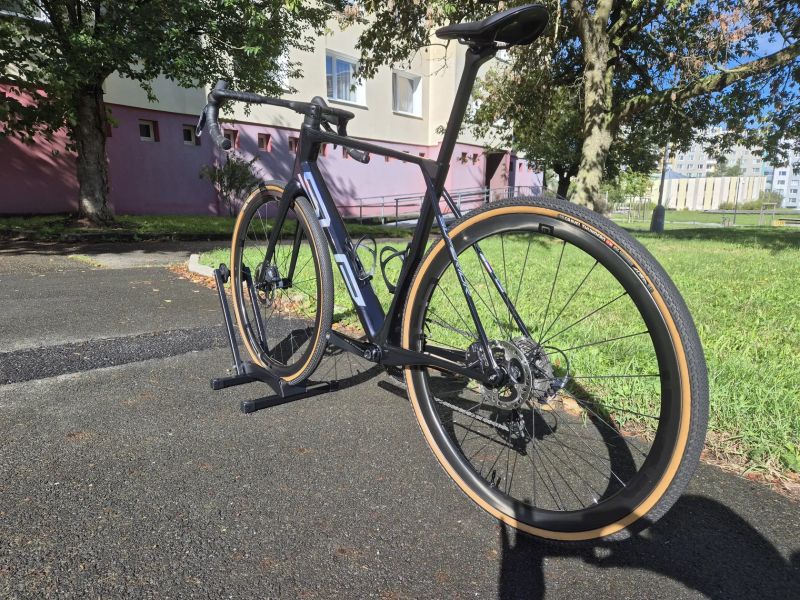 Superior X-ROAD Team Issue vel. L 56