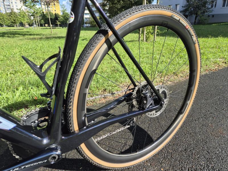Superior X-ROAD Team Issue vel. L 56