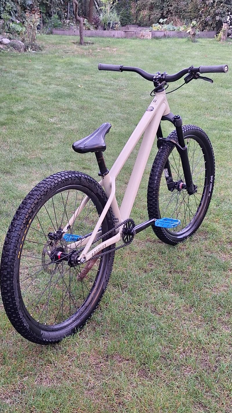 Commencal Absolut