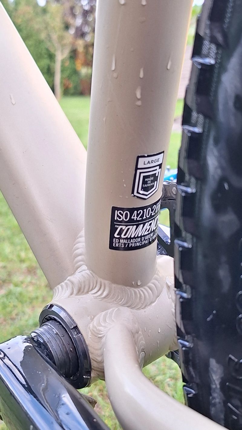 Commencal Absolut
