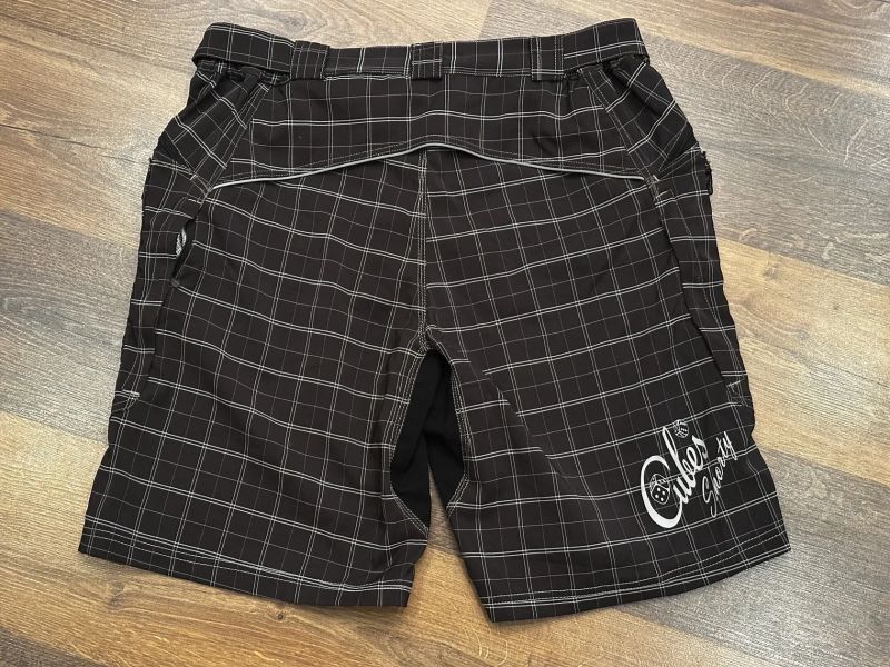 Volné kraťasy Cubes vel. XXXL
