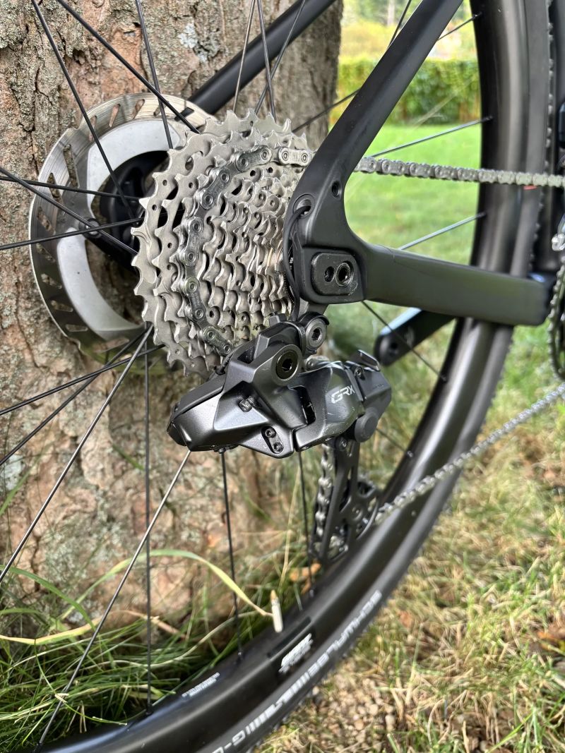 Gravel kolo Giant REVOLT ADVANCED 0 černá, 2024 - vel. XL (NOVÝ RÁMOVÝ SET)