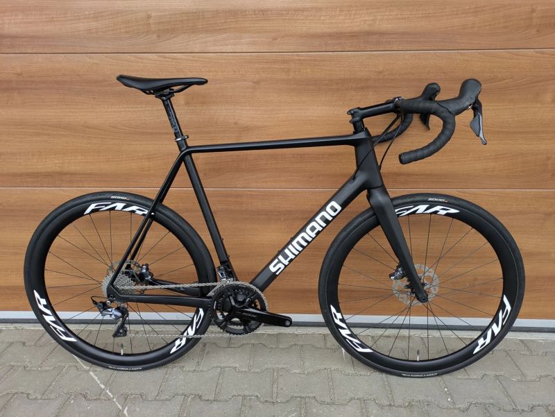 Karbonové silniční kolo, Ultegra, Karbon 40mm záplety