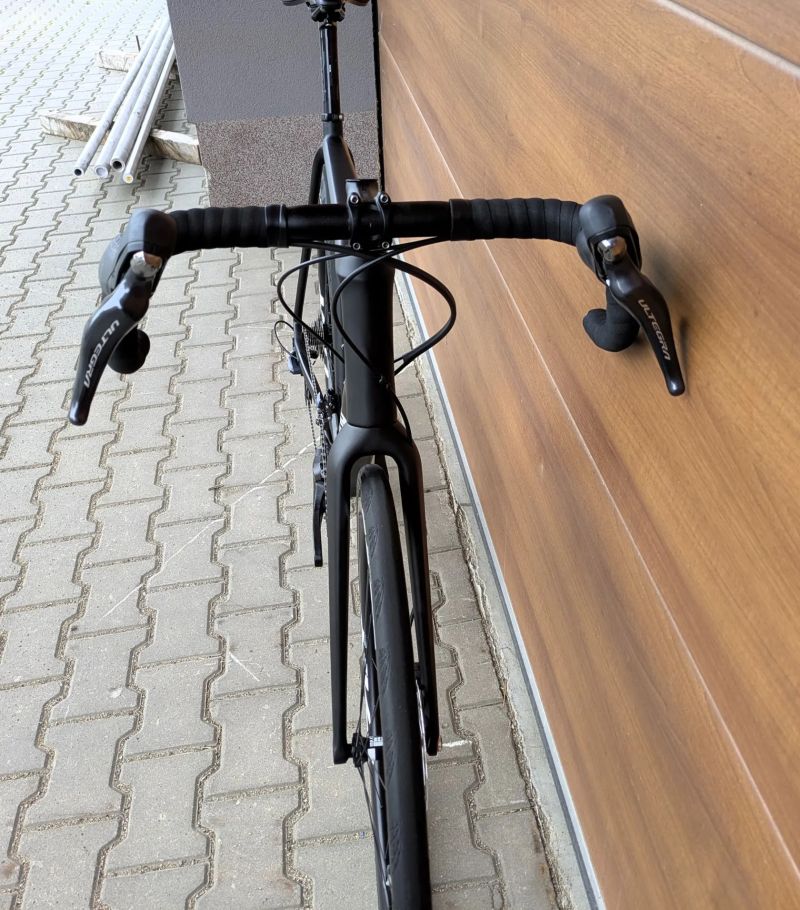Karbonové silniční kolo, Ultegra, Karbon 40mm záplety