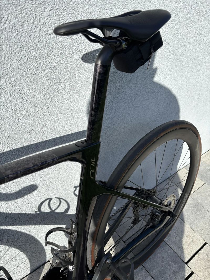 Silniční kolo SCOTT Foil RC 10 Di2 Ultegra