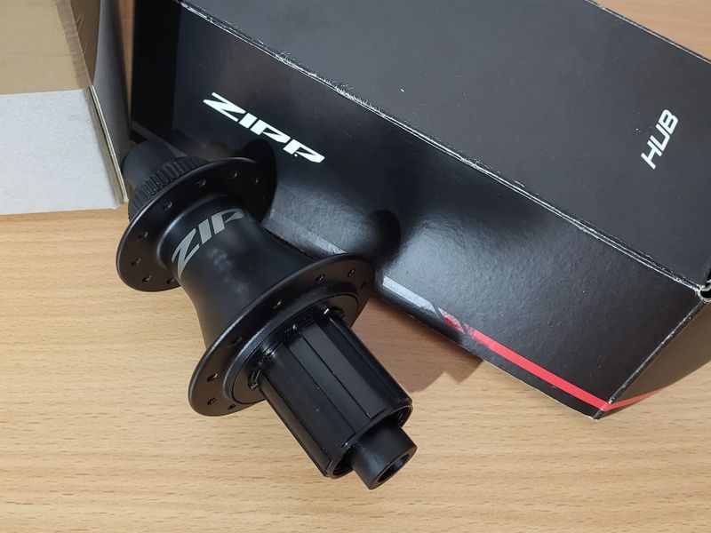 ZIPP ZR1 rear hub
