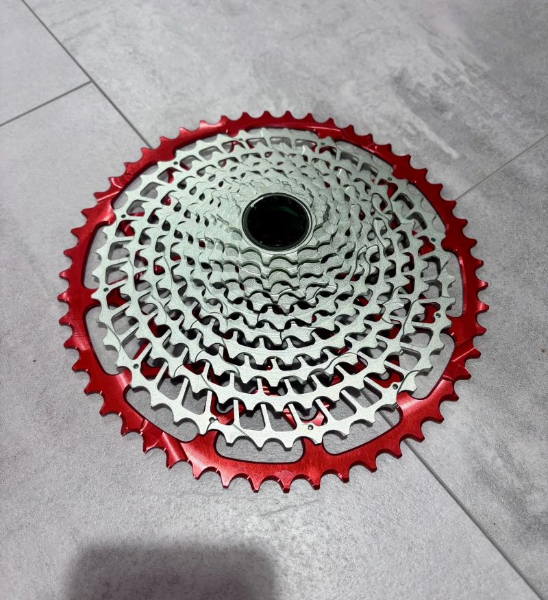 Nová kazeta Garbaruk SRAM XD 10-52 červená