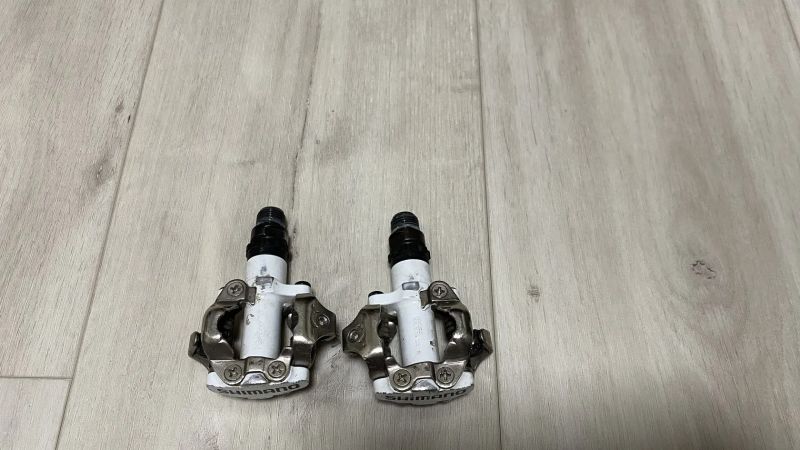 Naslapne SPD pedaly SHIMANO