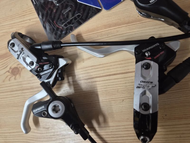 Shimano XT BR-M775