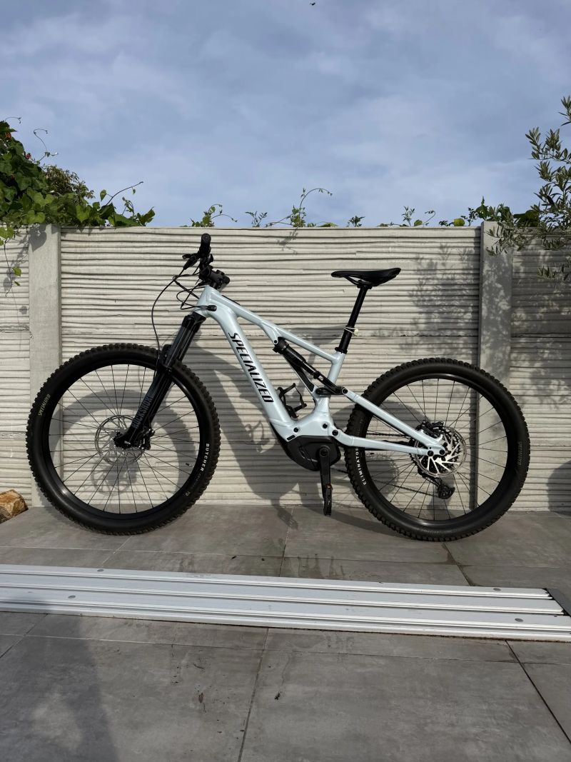 Specialized Levo Alloy NB iceblu/blk S3 