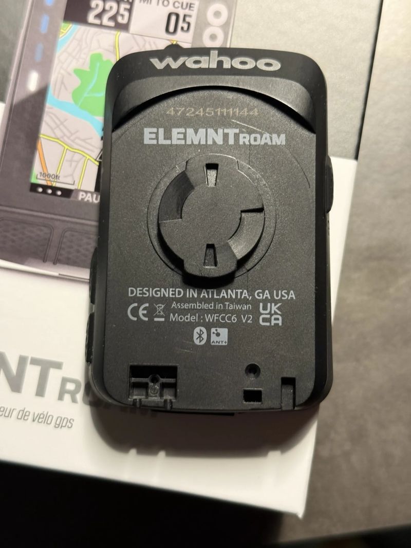 Wahoo ELEMNT Roam V2