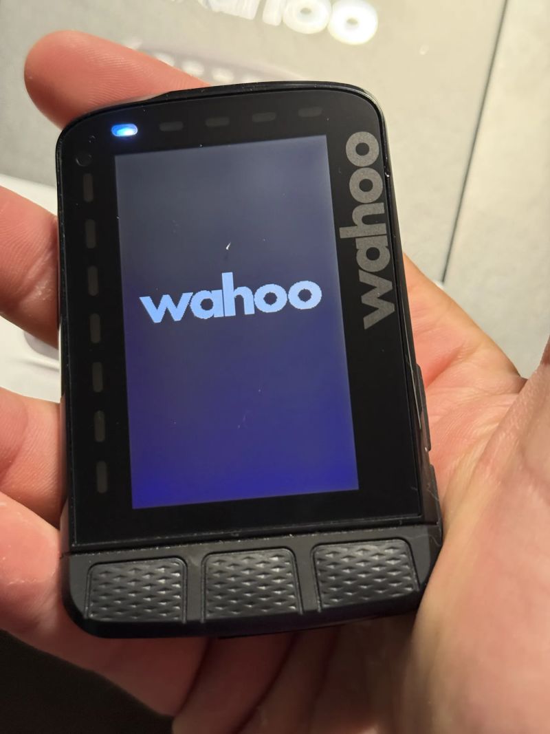 Wahoo ELEMNT Roam V2