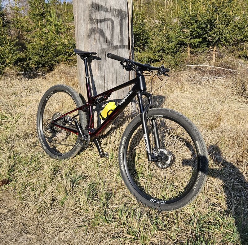 Superior XF 9.5 Team MTB FULL-SUSPENSION 2024 celoodpružené 