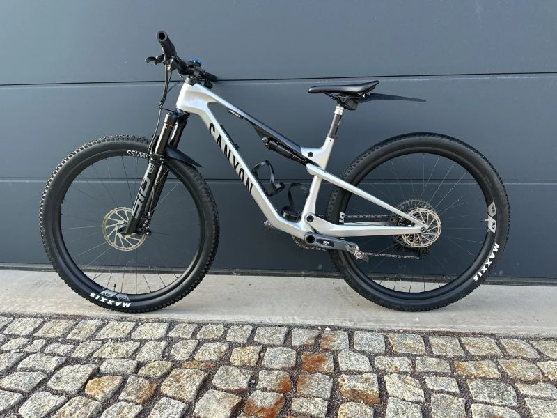 Canyon Lux Trail CF 9