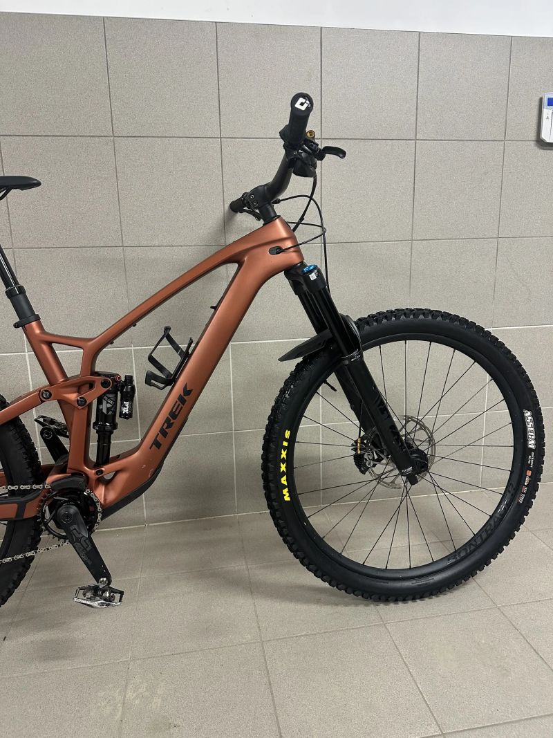 Trek Trek Fuel EXe 9.7
