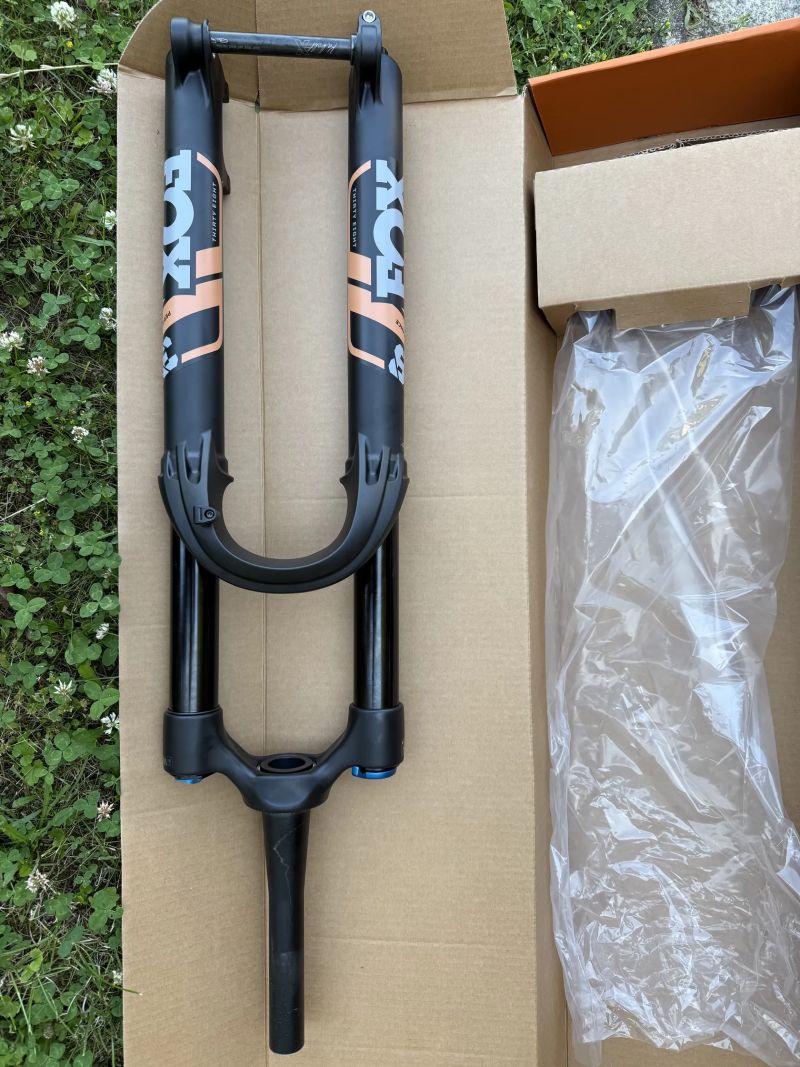 Vidlice Fox Performance 38 zdvih 170mm