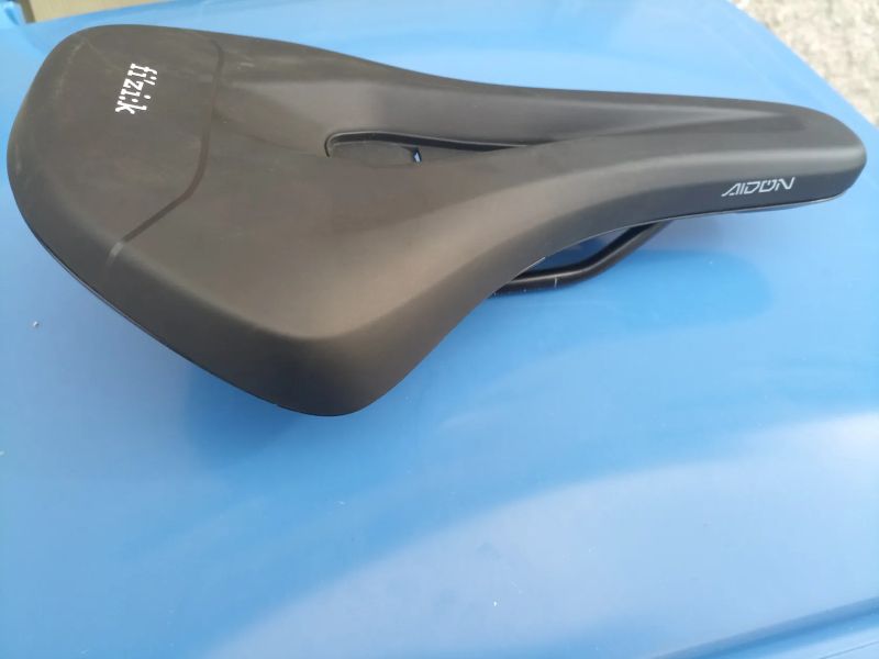 Sedlo Fizik Terra Aidon x5