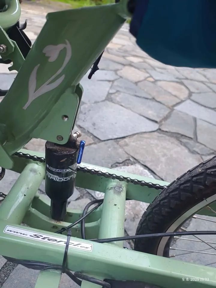 Lehokolo, tříkolka , stáj Štercl
