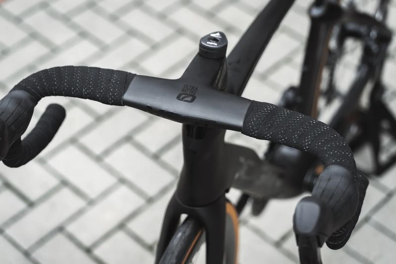 Pinarello Dogma F SRAM FORCE E1 AXS