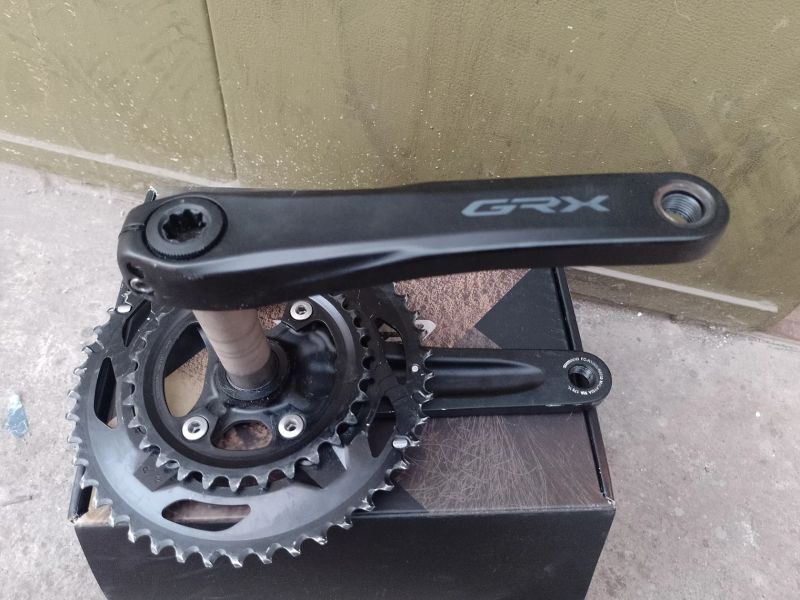 Kliky Shimano GRX 600 46x30, 175 mm