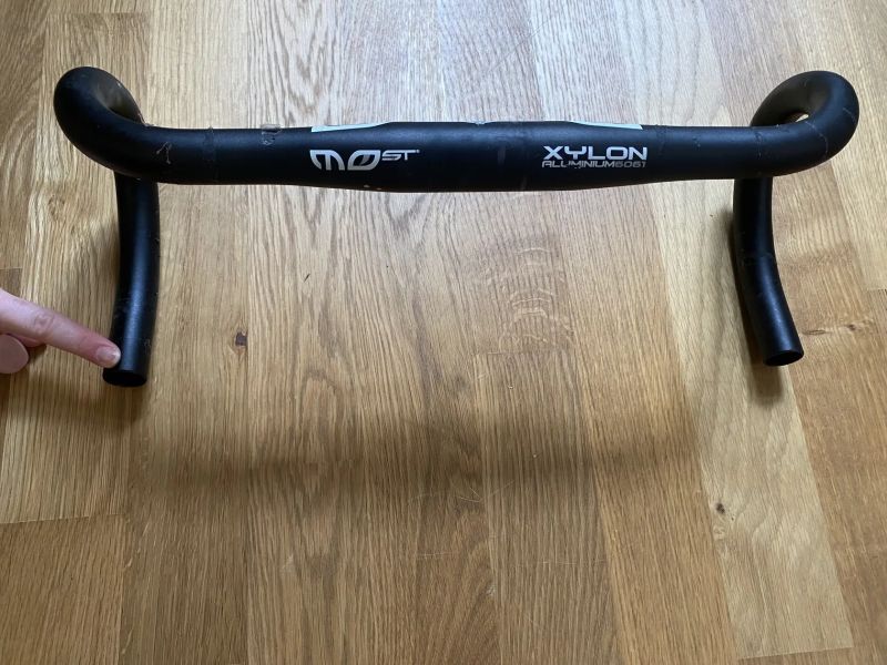 Silniční řidítka Most (Pinarello)