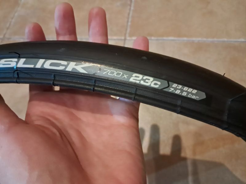 Plášť Vittoria Zafiro Slick 700x23c