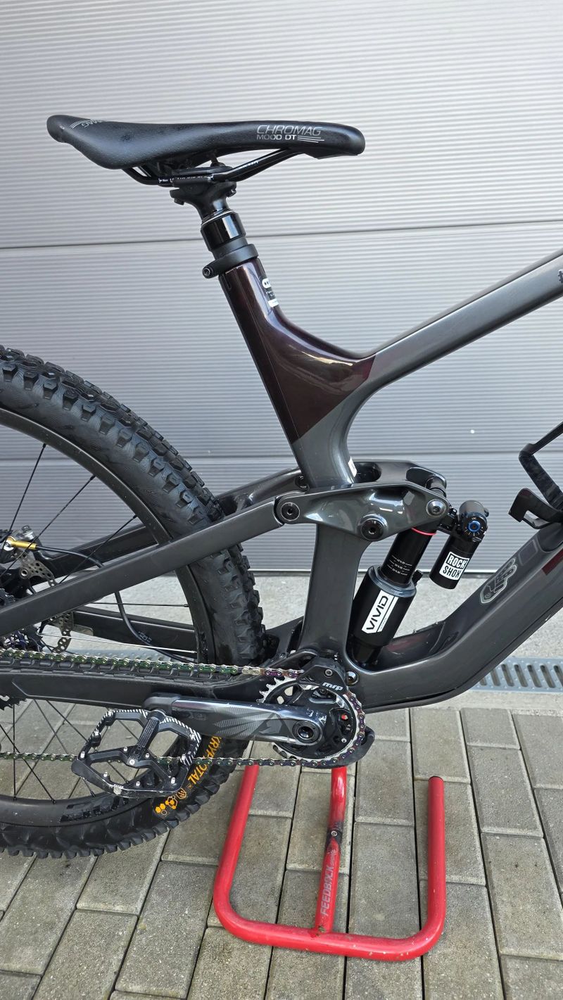 Trek Slash 9.8