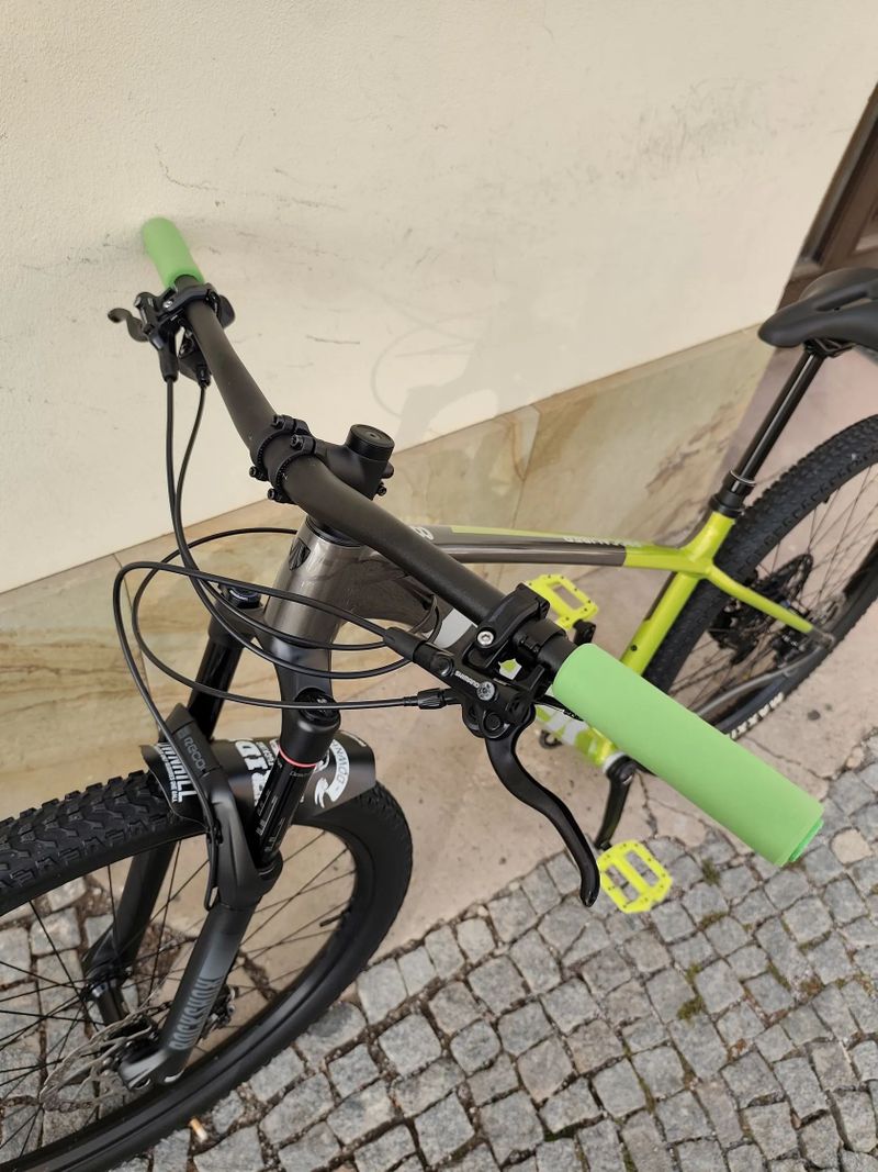 Trek Procaliber 8, vel. M/L model 2025, záruka 