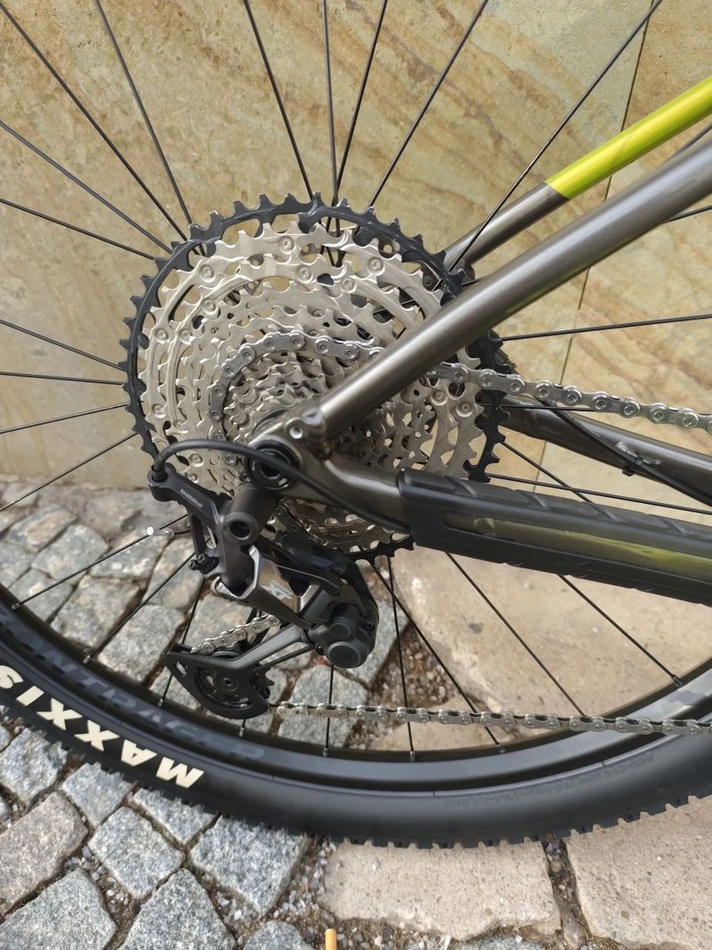 Trek Procaliber 8, vel. M/L model 2025, záruka 