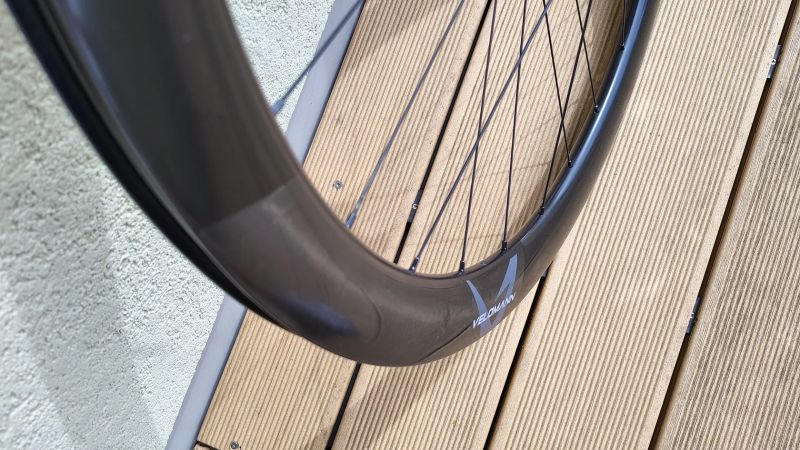 Prodám nová Karbonová silniční 50mm kola Bianchi Velomann Plutonium 50 TLR ořech Shimano 11/12