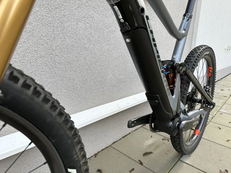 LAPIERRE eZESTY AM LTD, vel XL, rok 2022, najeto jen 498 km !