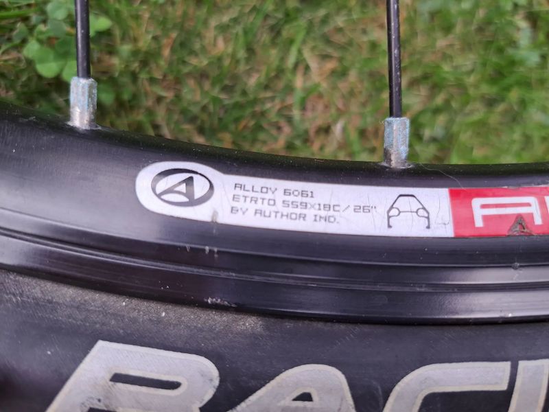 Dětské kolo scandiové