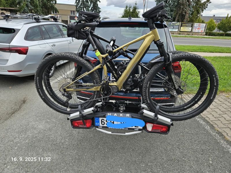nosič kol na tažné zařízení HAKR TRIP TOP PLUS 2+1
