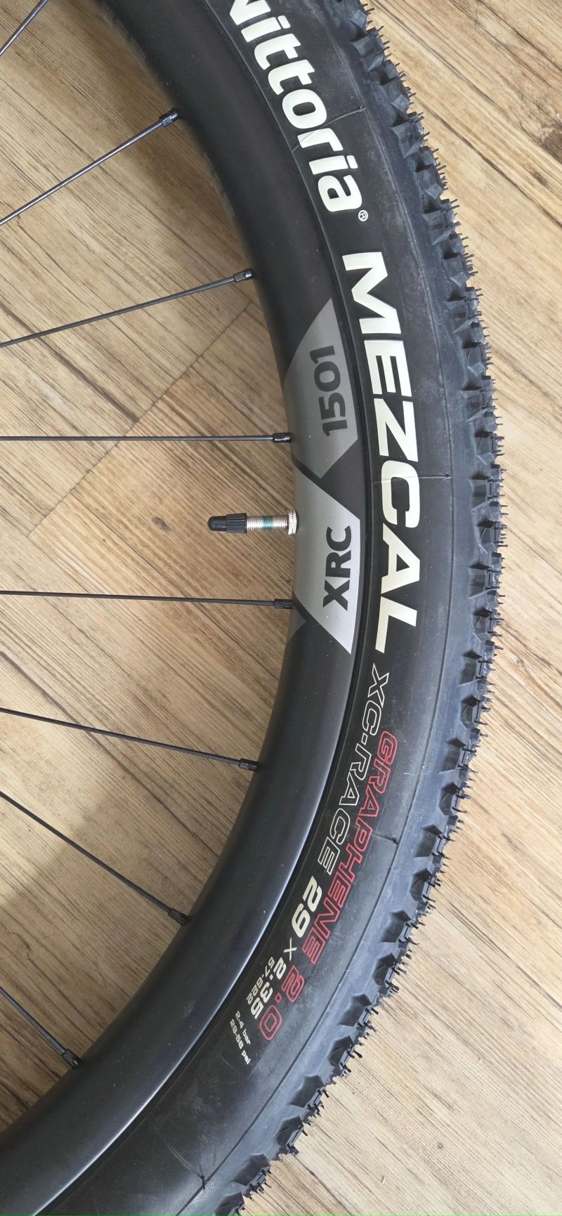 DT Swiss XRC1501 - nikdy nejeté, sundané z nového kola