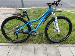 29" dívčí horské kolo Cube Access WLS rám XS 14.5" výbava Deore/RockShox